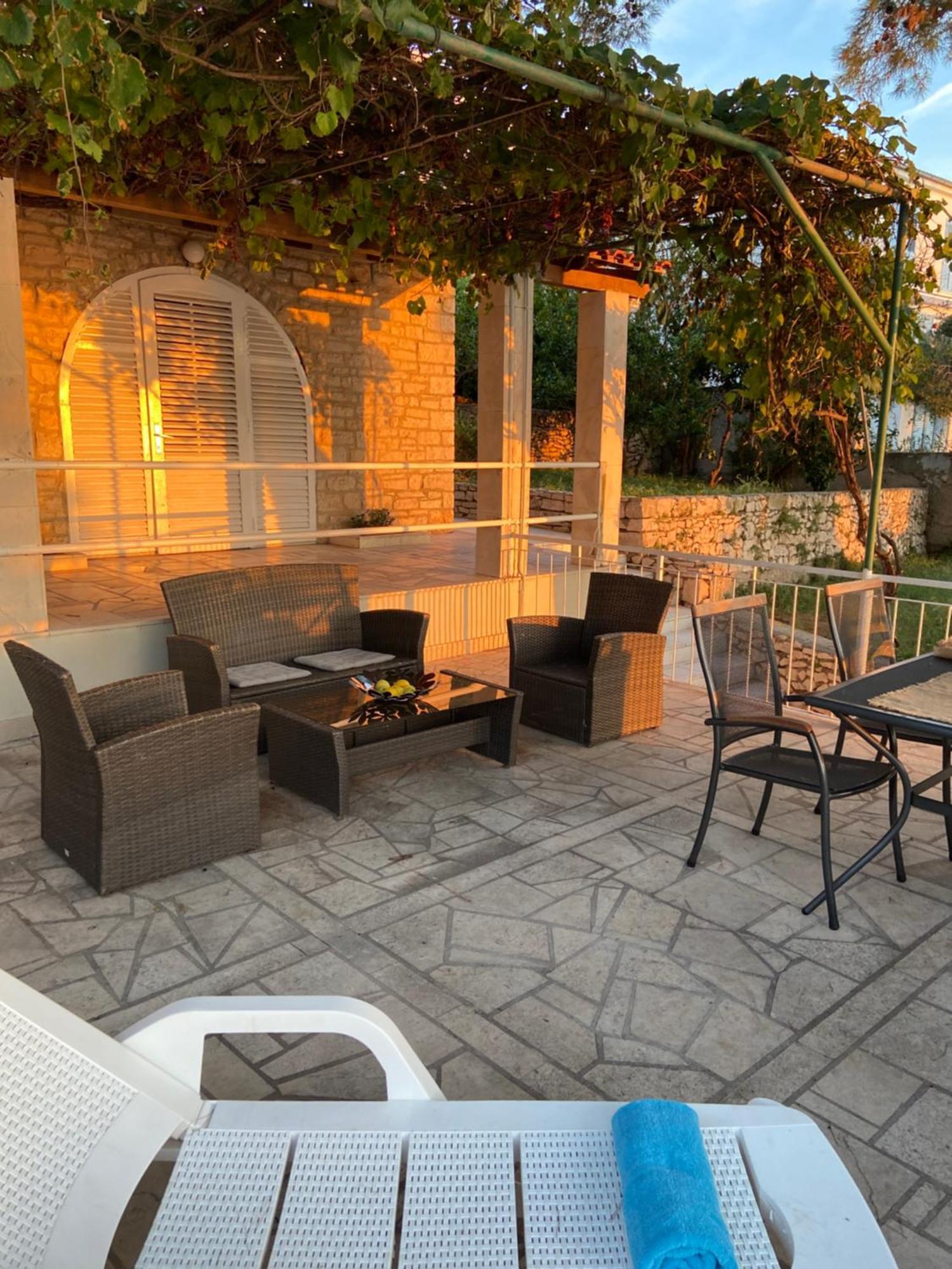 Adriatic Villa Лумбарда Екстериор снимка