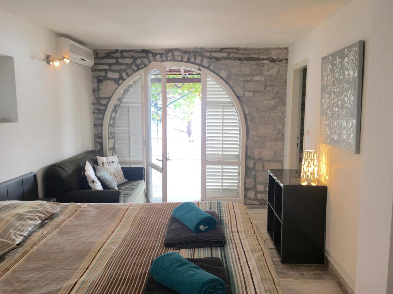Adriatic Villa Лумбарда Екстериор снимка